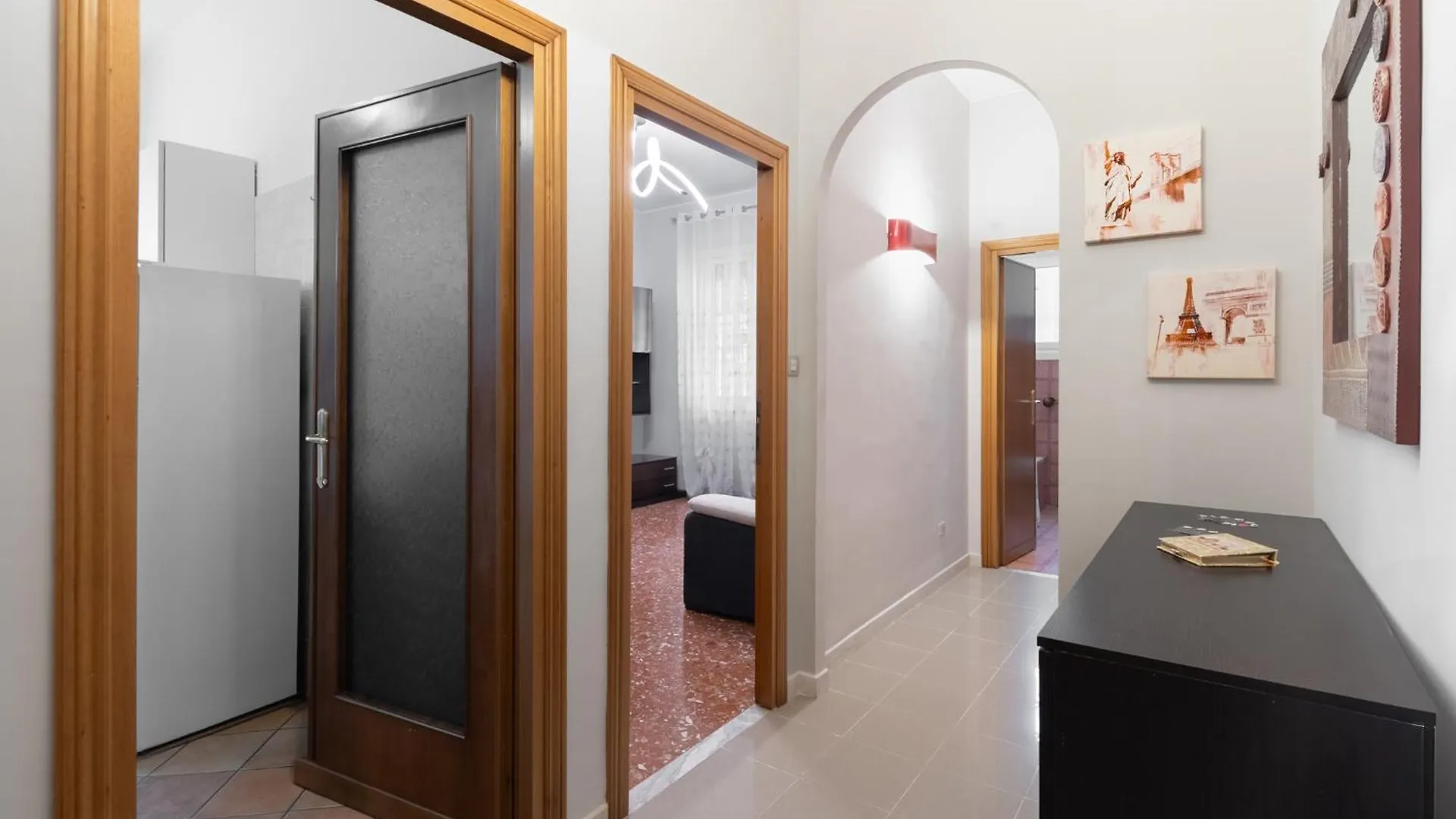 Apartment La Fenice Guest House Rome