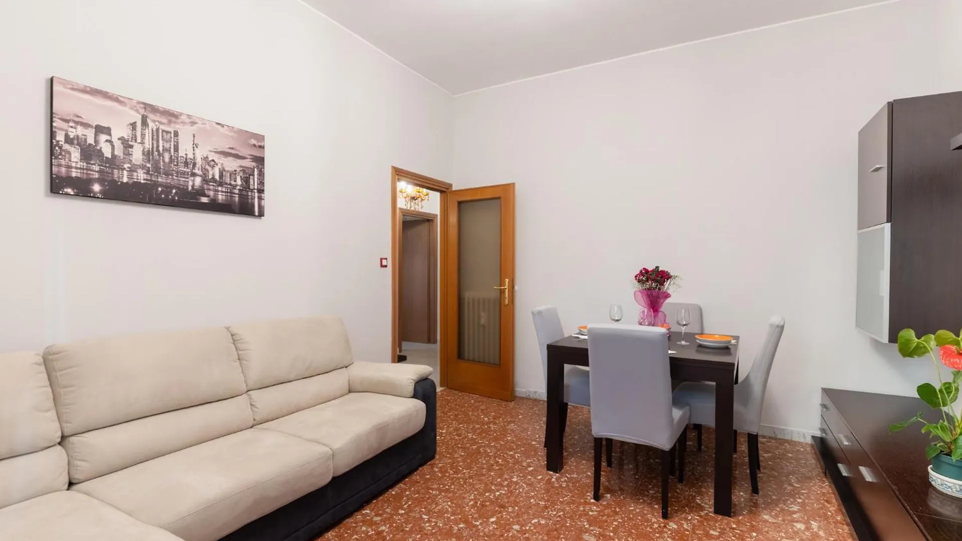 La Fenice Guest House Rome 0*,  Italy