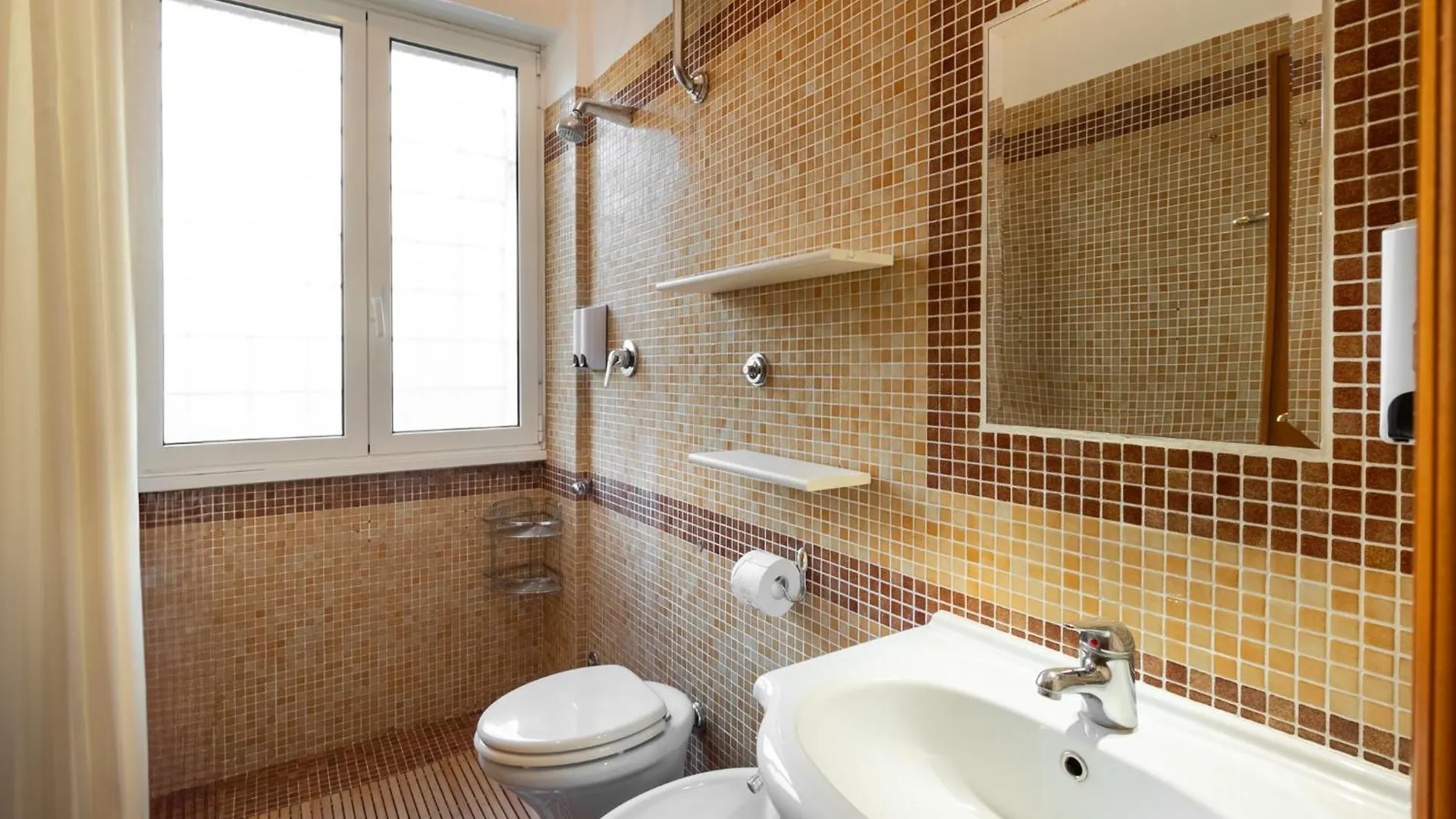 La Fenice Guest House Rome Italy